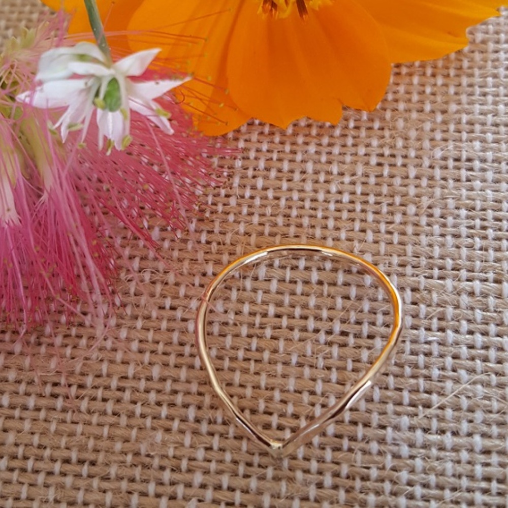 Stackable Chevron Rings - Picture 2 of 4